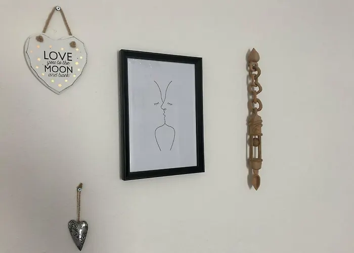 Apartment, Casa Oliverio 아파트 타비라